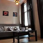 Glam House * Poznań