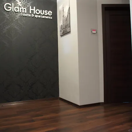 Apartman Glam House