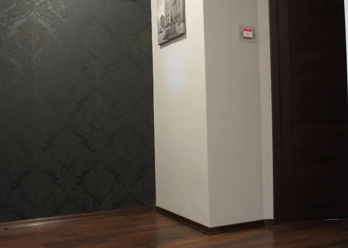 Apartment Glam House